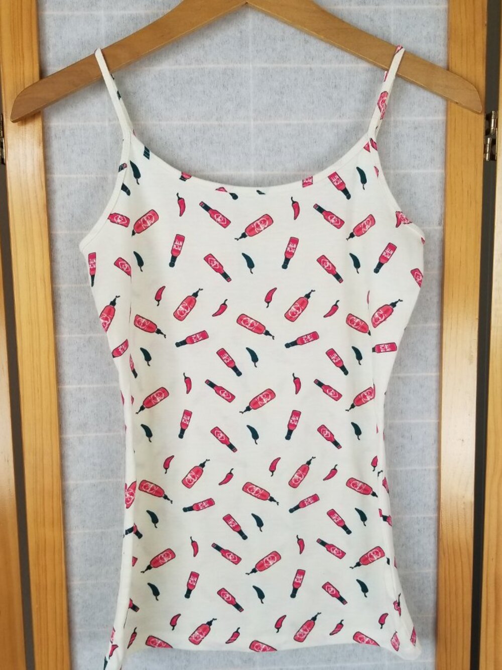 Women's Hot Sauce Cami Tank Top Size Medium Nollie Graphic Print